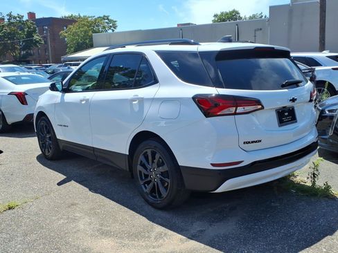 Used 2024 Chevrolet Equinox RS FWD image 7