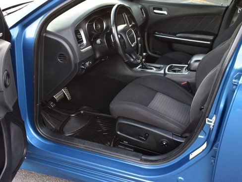 Used 2020 Dodge Charger Scat Pack RWD image 15