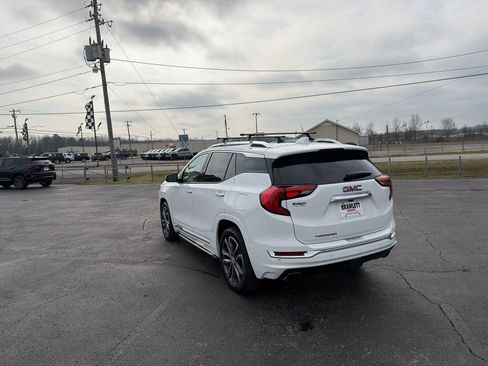 Used 2019 GMC Terrain Denali w/ LPO, 'HIT The Road' Package image 7