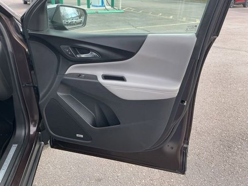 Used 2020 Chevrolet Equinox Premier image 20