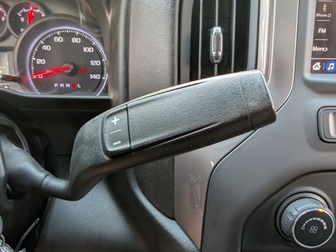 Used 2021 Chevrolet Silverado 1500 Custom image 30