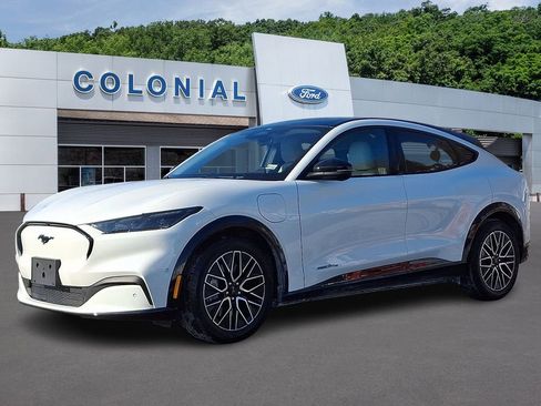 Certified 2024 Ford Mustang Mach-E Premium image 3