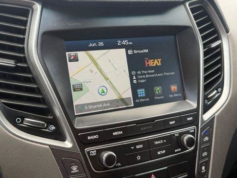 Used 2019 Hyundai Santa Fe XL FWD image 11
