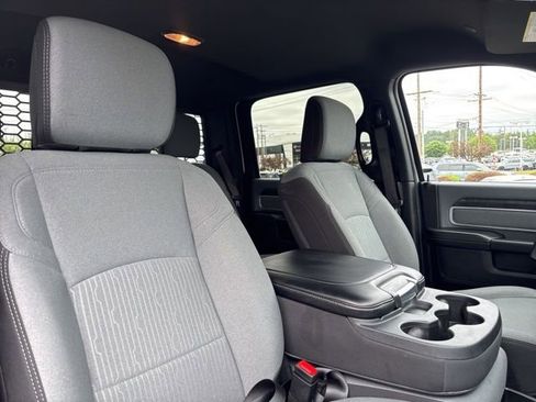 Used 2023 RAM 3500 SLT w/ Quick Order Package 2YG SLT AWD/4WD image 42