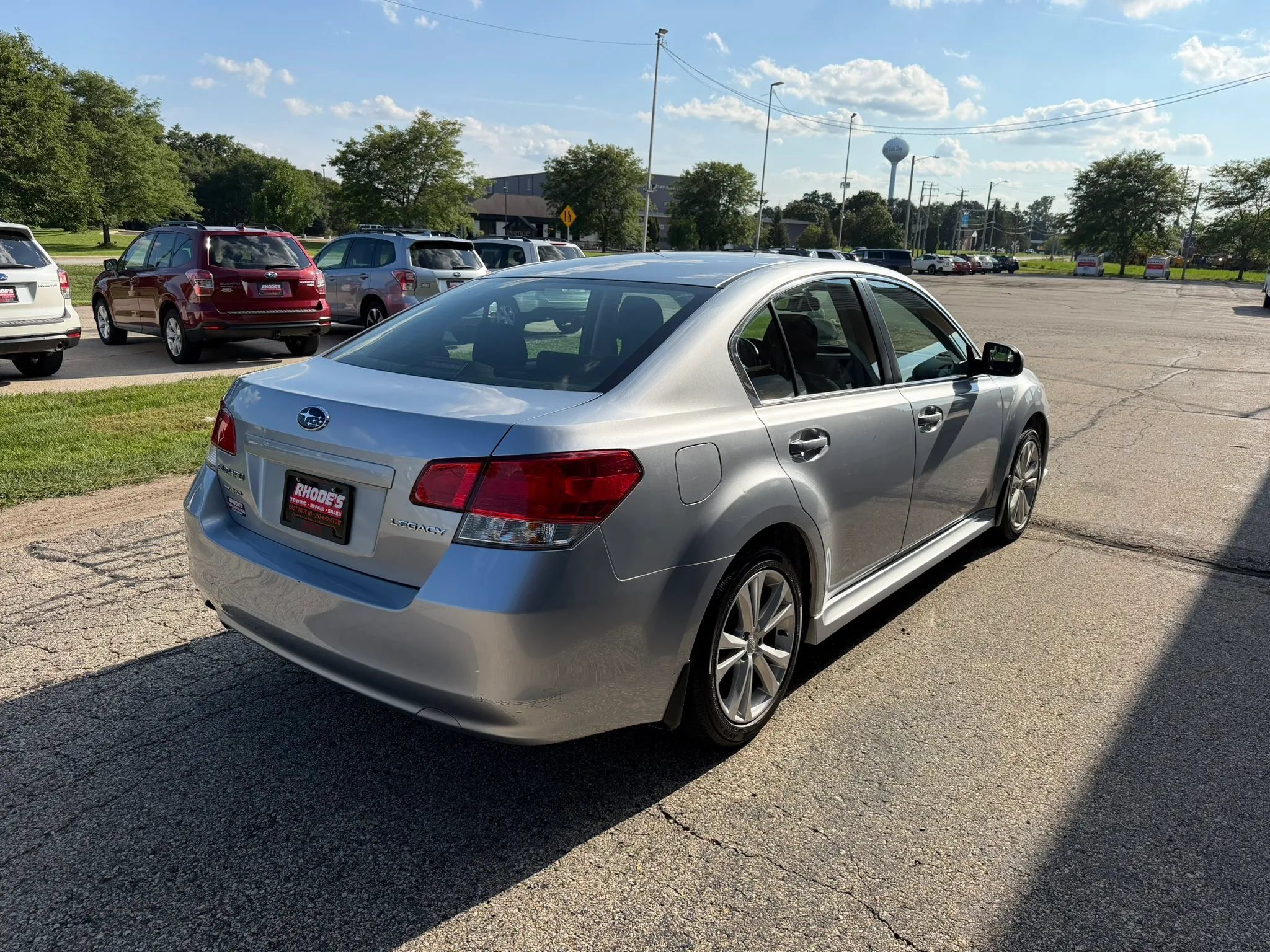 Used 2013 Subaru Legacy 2.5i Premium w/ All-Weather Pkg + Moonroof AWD/4WD image 5