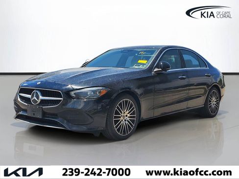 Used 2022 Mercedes-Benz C 300 4MATIC Sedan image 3