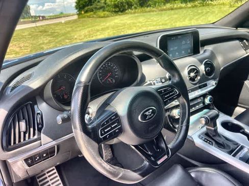Used 2020 Kia Stinger GT RWD image 15