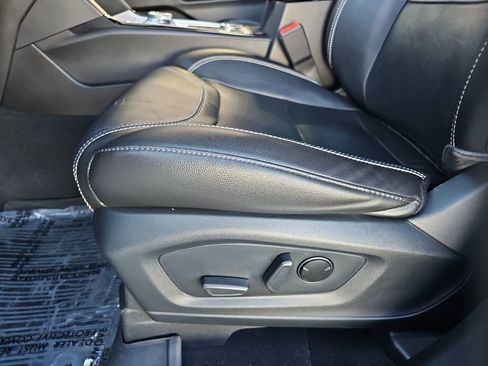Used 2023 Ford Explorer ST w/ Equipment Group 401A AWD/4WD image 18