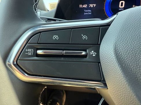 New 2025 Chevrolet Blazer EV LT image 36