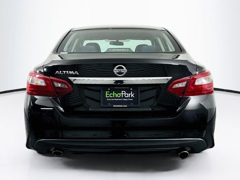 Used 2018 Nissan Altima 2.5 S FWD image 7