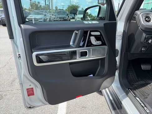 Used 2023 Mercedes-Benz G 63 AMG 4MATIC w/ Seat Comfort Package image 20