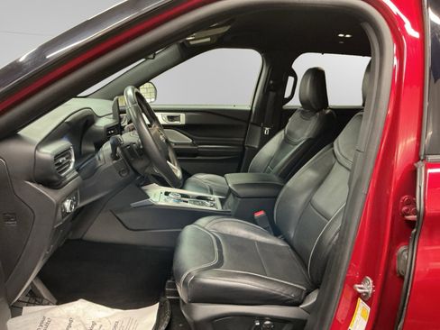 Used 2020 Ford Explorer ST w/ Premium Technology Package AWD/4WD image 9