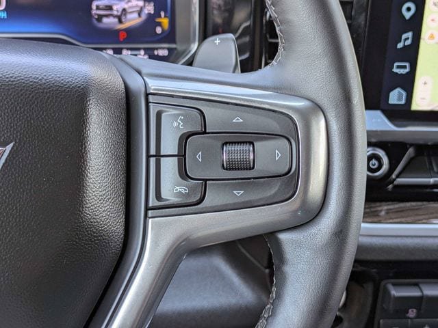 Used 2025 Chevrolet Silverado 1500 LT Trail Boss w/ Convenience Package II AWD/4WD image 26