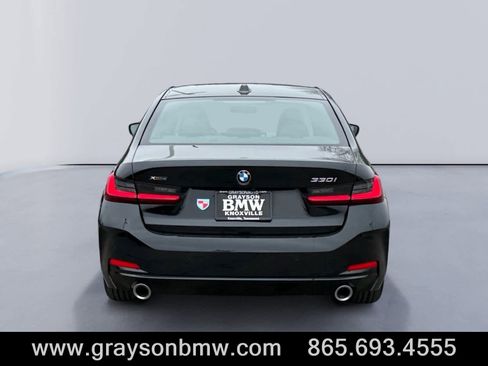 Used 2025 BMW 330i xDrive Sedan image 4