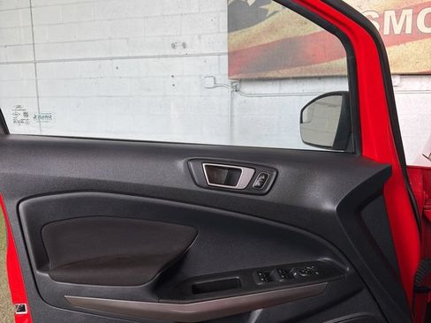 Used 2020 Ford EcoSport SE FWD image 20