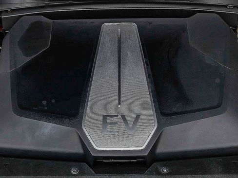 Certified 2023 Kia EV6 GT-Line w/ GT-Line Suede Seat Package image 29