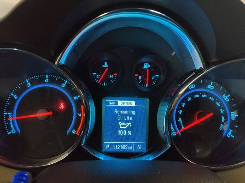 Used 2013 Chevrolet Cruze LTZ image 23