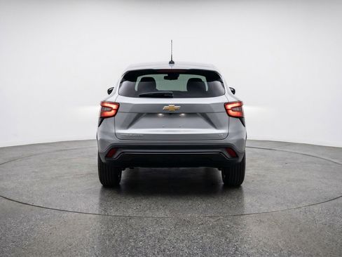 Used 2025 Chevrolet TrailBlazer LT FWD image 7