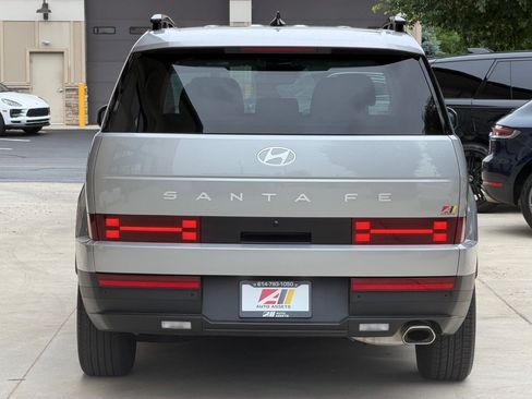 Used 2025 Hyundai Santa Fe SEL FWD image 7