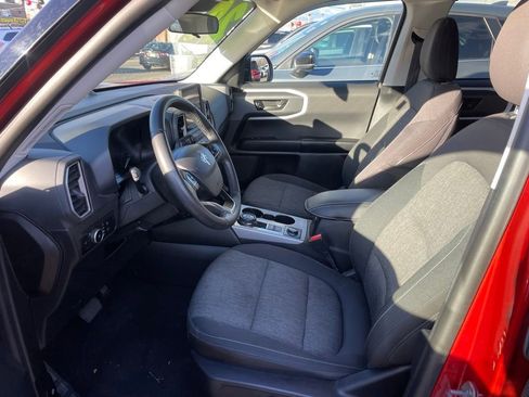 Used 2024 Ford Bronco Sport Big Bend w/ Convenience Package image 4