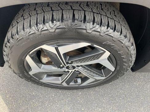 Used 2023 Hyundai Tucson Limited image 10