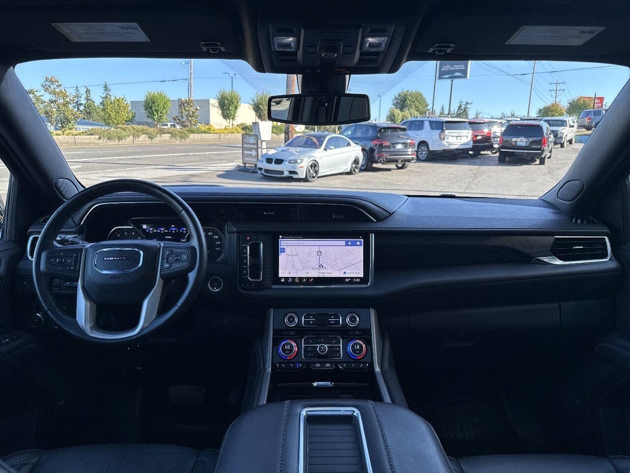 Used 2021 GMC Yukon Denali AWD/4WD image 25