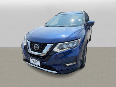 Used 2018 Nissan Rogue SL w/ Premium Package