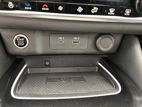 Used 2023 Nissan Rogue Platinum w/ Platinum Premium Package AWD/4WD image 21
