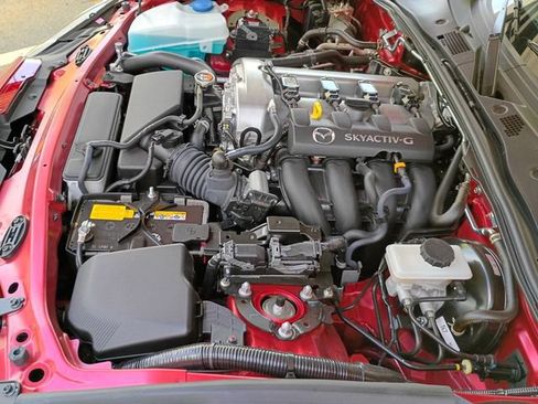 Used 2020 MAZDA MX-5 Miata Sport RWD image 75
