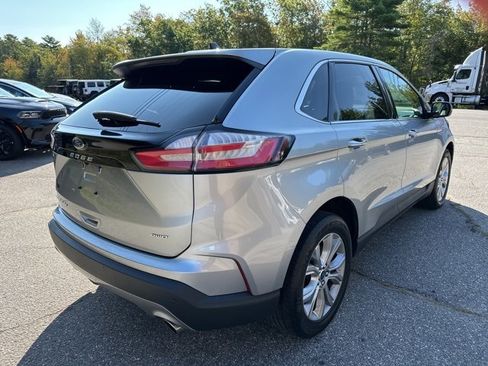 Used 2022 Ford Edge Titanium image 5