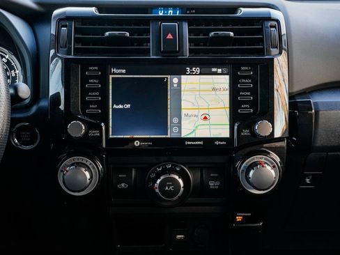 Used 2022 Toyota 4Runner TRD Off-Road Premium image 13