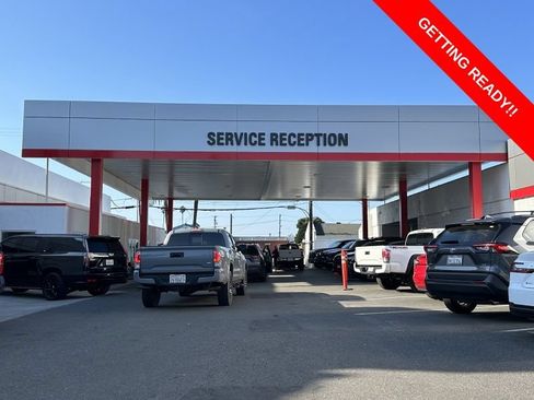 Used 2022 Mercedes-Benz GLA 250 w/ Premium Package Lite image 29