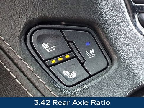 Used 2017 Chevrolet Tahoe Premier AWD/4WD image 16