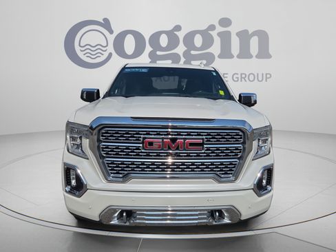 Used 2020 GMC Sierra 1500 Denali w/ Denali Ultimate Package AWD/4WD image 8