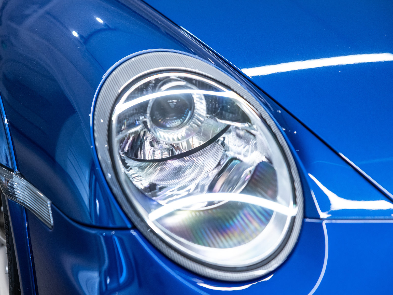Used 2010 Porsche 911 GT3 RS RWD image 9