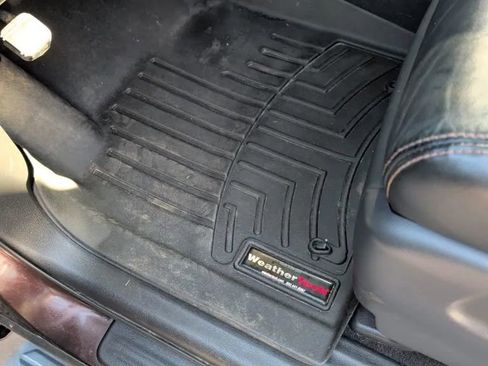 Used 2018 Nissan Armada SL w/ Moonroof Package image 29