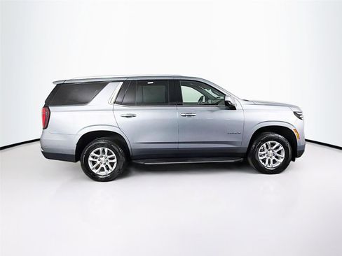 Used 2025 Chevrolet Tahoe LT image 8