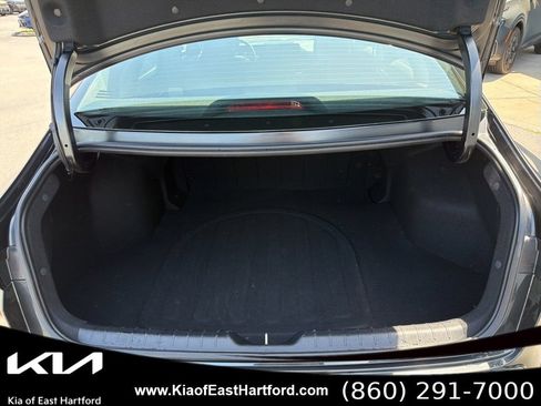 Used 2025 Kia K4 FWD image 16