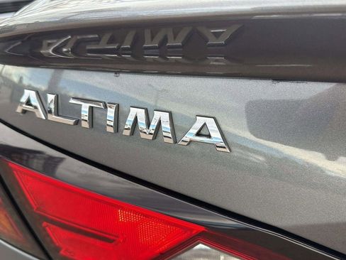 Used 2021 Nissan Altima 2.5 SR image 19