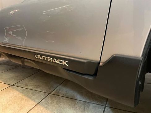 Used 2015 Subaru Outback 2.5i Limited AWD/4WD image 89