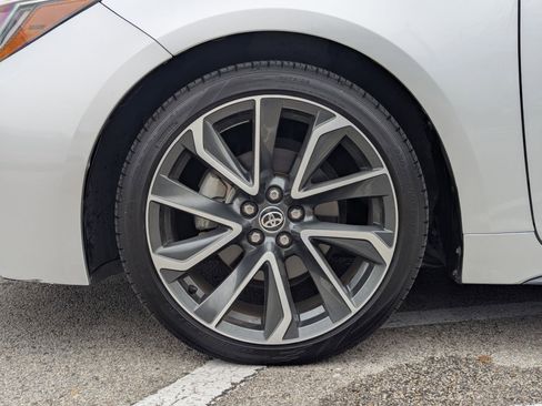 Used 2020 Toyota Corolla SE image 30