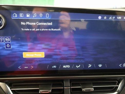 New 2026 Chevrolet Equinox EV LT image 21