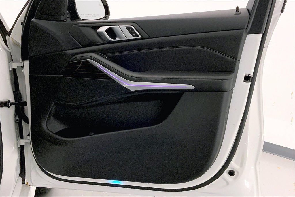 Used 2019 BMW X5 xDrive40i w/ M Sport Package AWD/4WD image 26