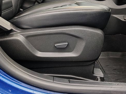 Used 2023 Ford Edge SEL w/ Convenience Package image 29