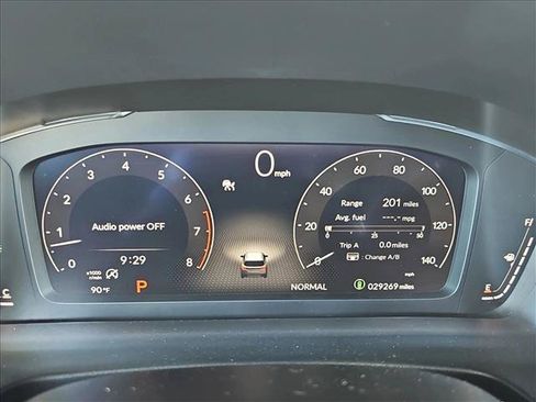 Used 2024 Honda Pilot Elite image 11