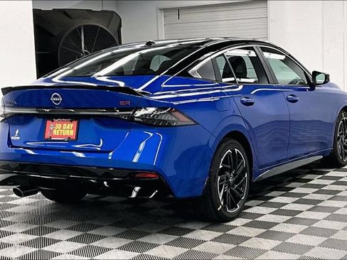 New 2026 Nissan Sentra SR w/ SR All Weather Package FWD image 16