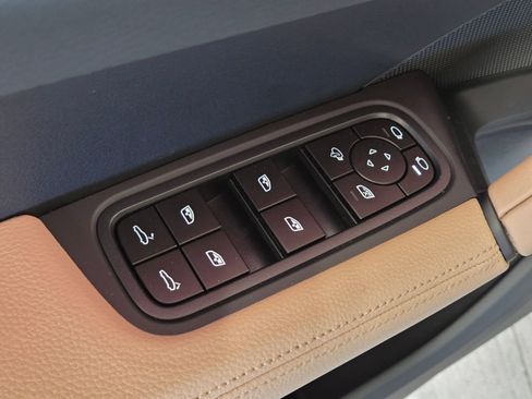 New 2026 Porsche Cayenne AWD/4WD image 15