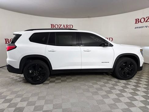 Used 2026 GMC Acadia Elevation w/ Black Edition AWD/4WD image 9