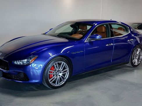 Used 2017 Maserati Ghibli S Q4 AWD/4WD image 5