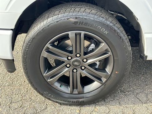 Used 2022 Ford F150 XLT w/ Equipment Group 302A High image 13